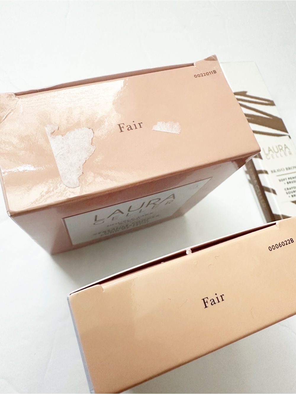 Laura Geller Bundle - Powder Foundations & Bravo Brows Pencil - Picture 2 of 5